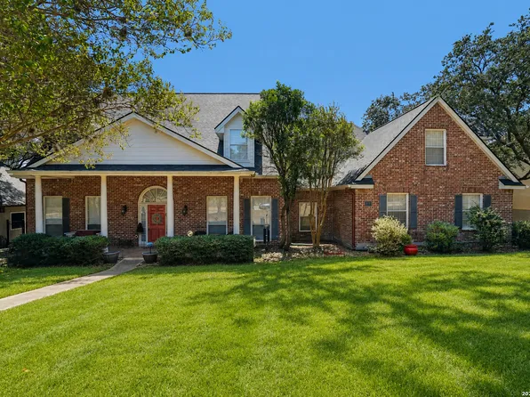 8238 PLUM VALLEY DR, San Antonio, TX 78255