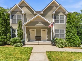 215-217 Long Hill Ave, Shelton, CT 06484