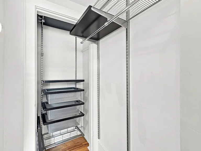 1640 N Downing St #103 — Photo 22