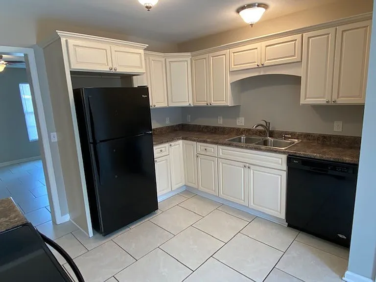 531 Dill Ln #B-9 — Photo 9