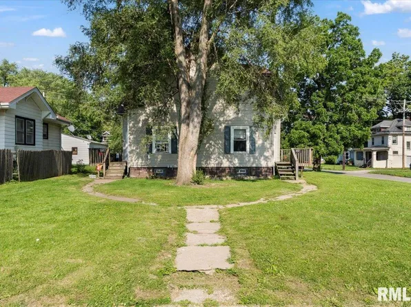 1045-1047 12th St, Rock Island, IL 61201