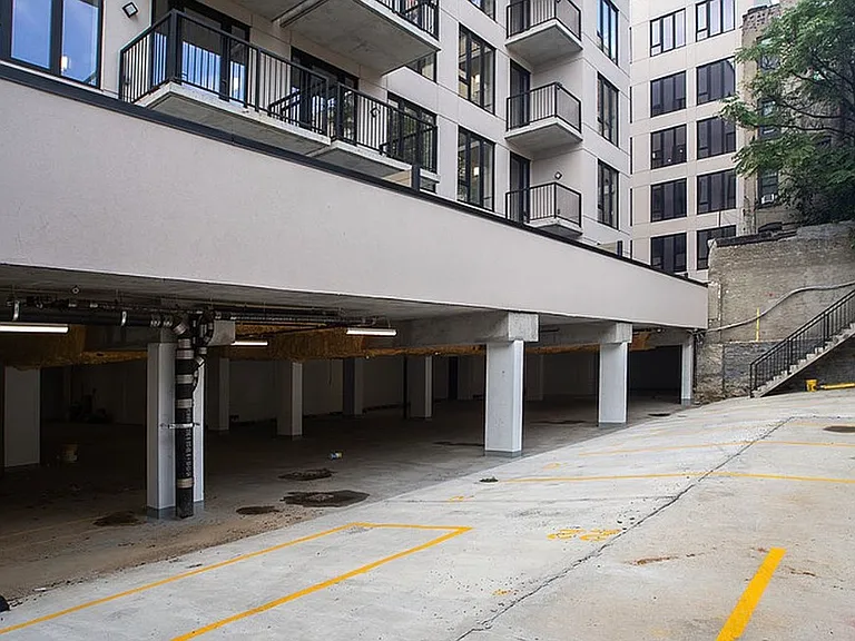 130 Willis Ave #308 — Photo 7