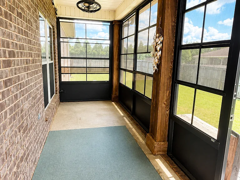 105 Belhaven Dr — Photo 16