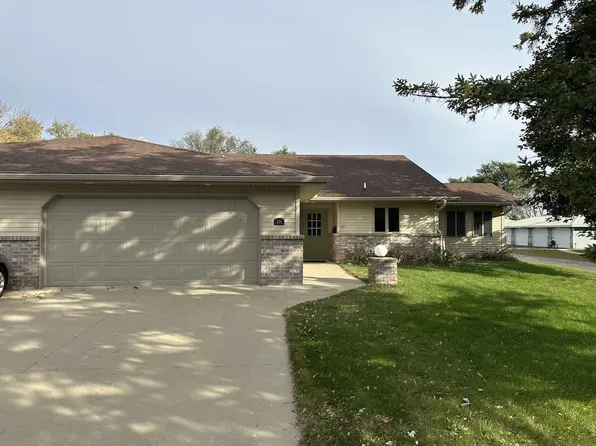 421 South St, Paynesville, MN 56362