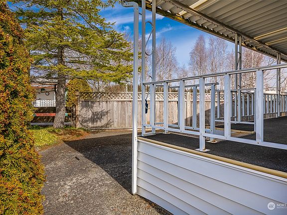 4th image of 7704 Birch Bay Drive #42-6
