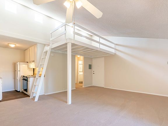 3rd image of 1775 Diamond St Unit 317