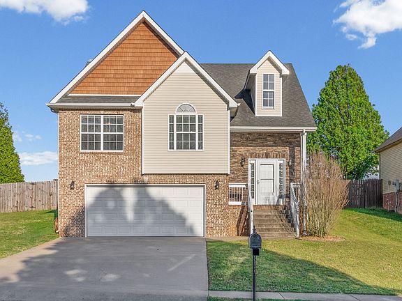 4th image of 713 W Accipiter Cir