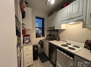 801 Beacon St #1E, Boston, MA 02215