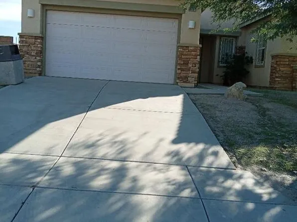 68381 Panorama Dr, Desert Hot Springs, CA 92240