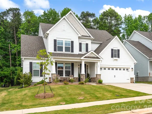 159 Glenn Dr, Mooresville, NC 28115