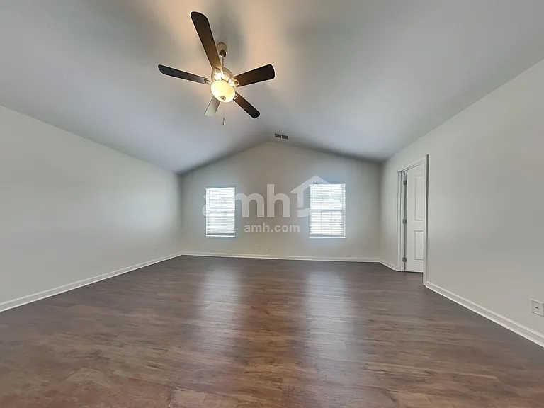 4845 Billingsgate Ln — Photo 10