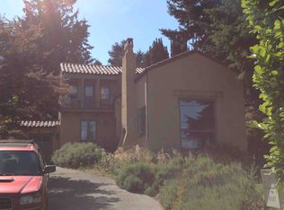 9107 15th Ave NE, Seattle, WA 98115