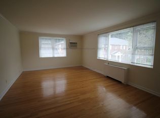 21 Captain Parker Arms #A22, Lexington, MA 02421