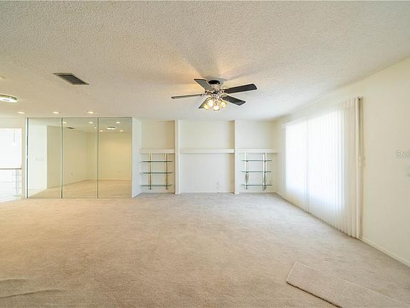 5th image of 374 Club Manor Dr #7