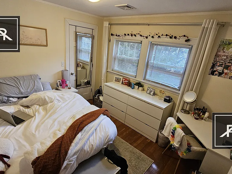 43 Greycliff Rd #1A — Photo 3