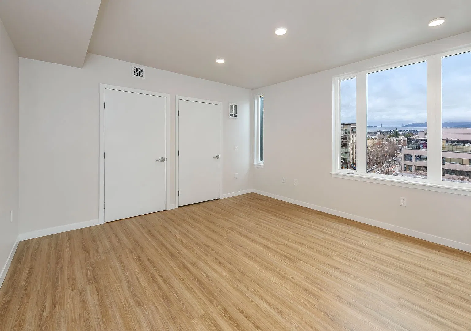 The Berkeley Place — Photo 1