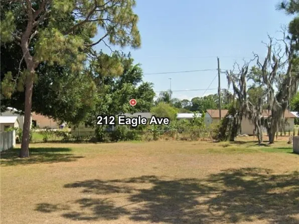 212 Eagle Ave, Sebring, FL 33870