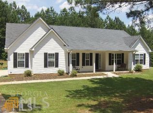 520 George Coggin Rd, Newnan, GA 30265