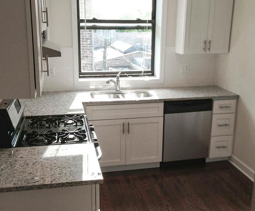 1st image of 4649 N Wolcott Ave #3D