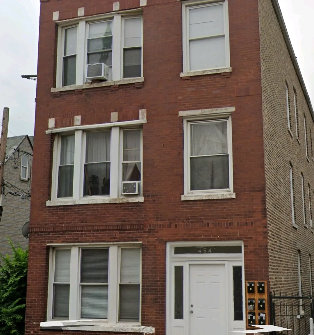 2 bed, 900 sqft, $1,150 — Photo 1