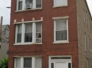 4546 S Wood St APT 3R, Chicago, IL 60609