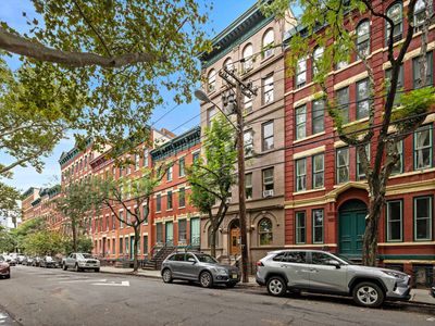 264 9th St, Jersey City, NJ, 07302