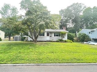 139 Arbutus St, East Hartford, CT 06108