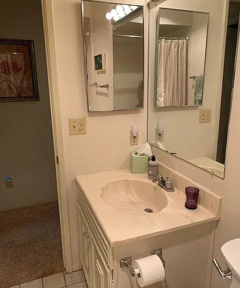 1106 N Abrego Dr — Photo 37