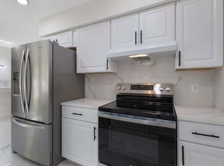 992 Mohican Blvd, Jupiter, FL 33458