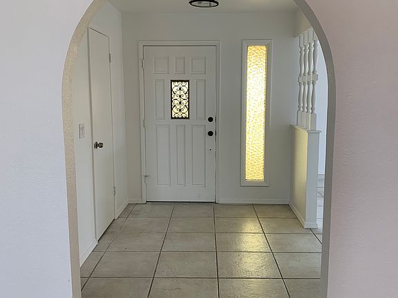 3rd image of 3576 Stanford Dr