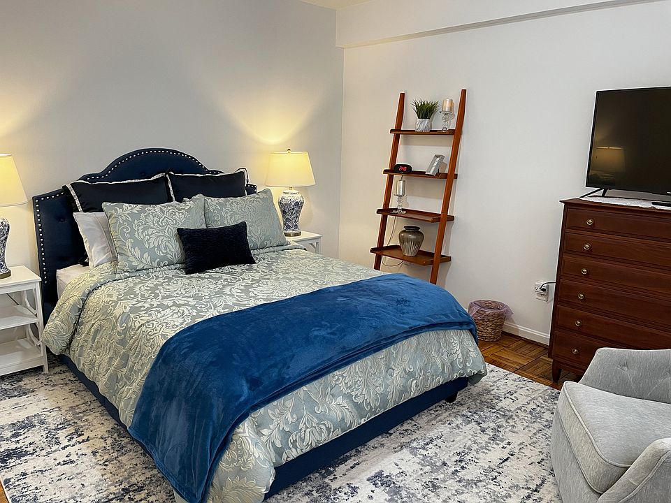 Furnished 750 sq ft One Bedroom Apt.