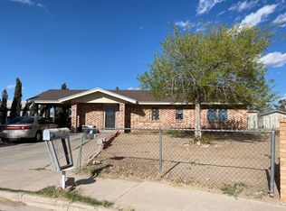 228 Henderson Pl, El Paso, TX 79907