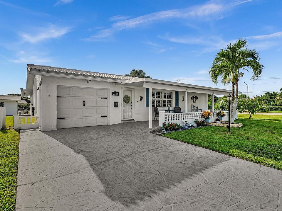 1st image of 2204 Campanelli Boulevard