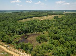 32 Highway, Charleston, MS 38921