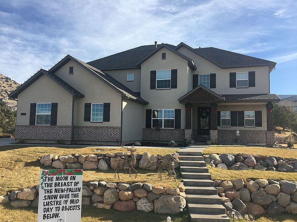 Front view, west facing.