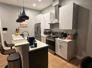60 Cross St E #207, Somerville, MA 02145