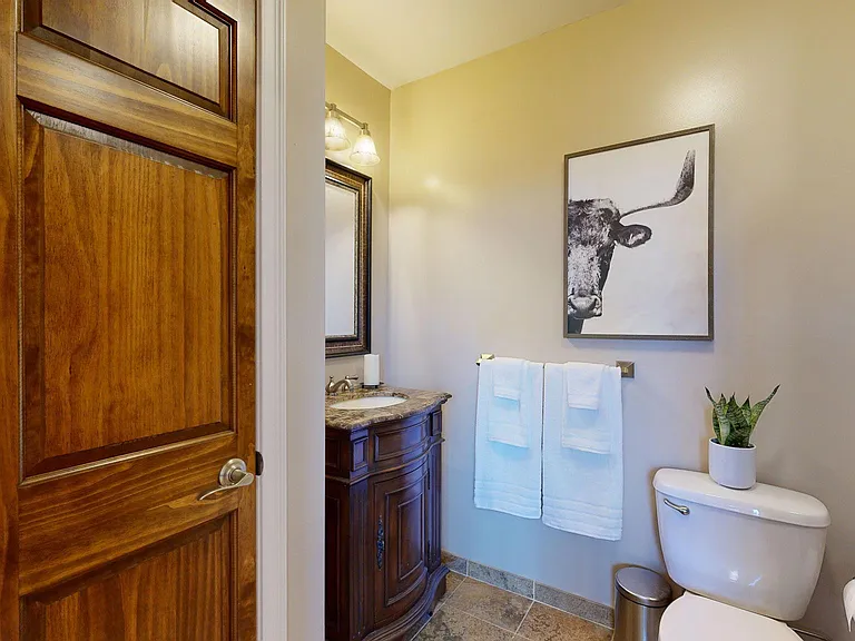 264 S Main St #302 — Photo 15