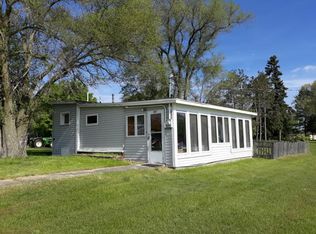 227 E River Rd, Oscoda, MI 48750