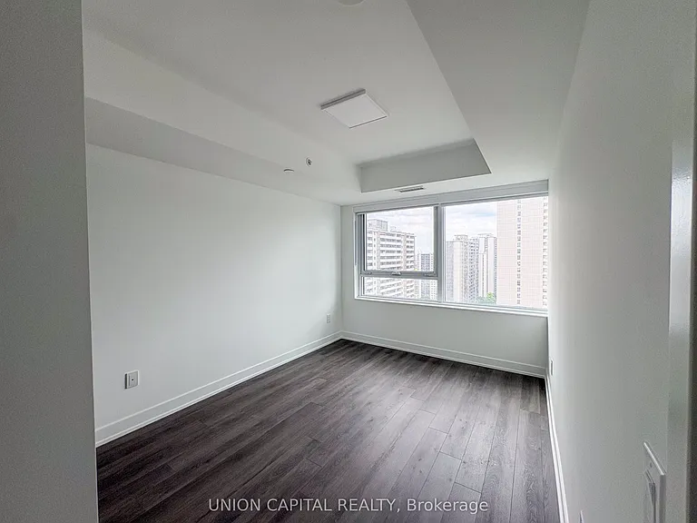 609 Sherbourne St #1901 — Photo 8