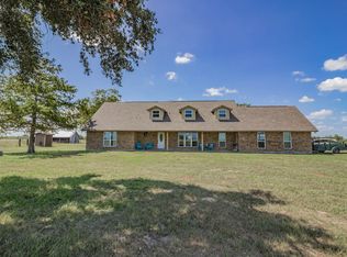 2057 Cologne Rd, Victoria, TX 77905