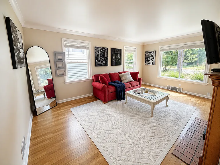 1142 Lilac Ave #1 — Photo 8