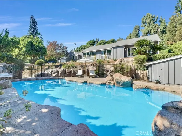 8450 Via Sierra Ramal Ave, Whittier, CA 90605