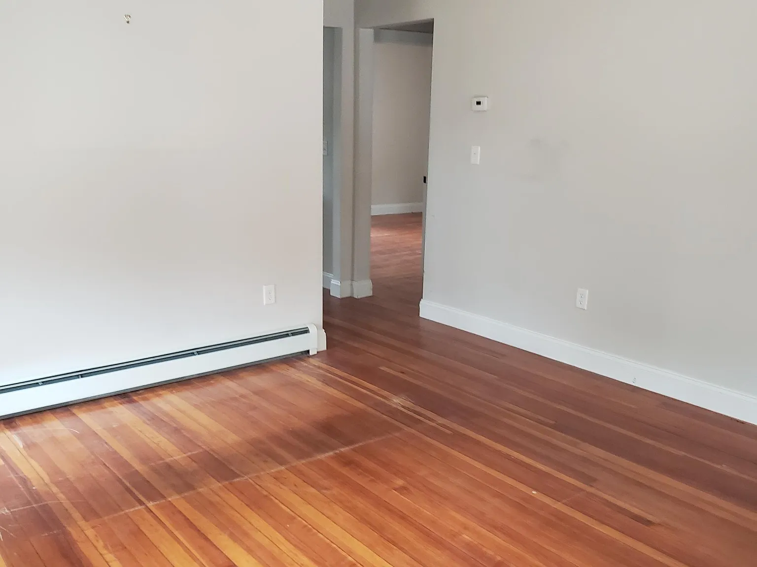 2 bed, 840 sqft, $2,000 — Photo 3