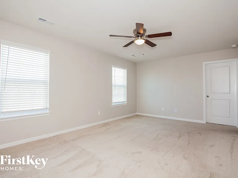 2647 Idared Dr — Photo 7