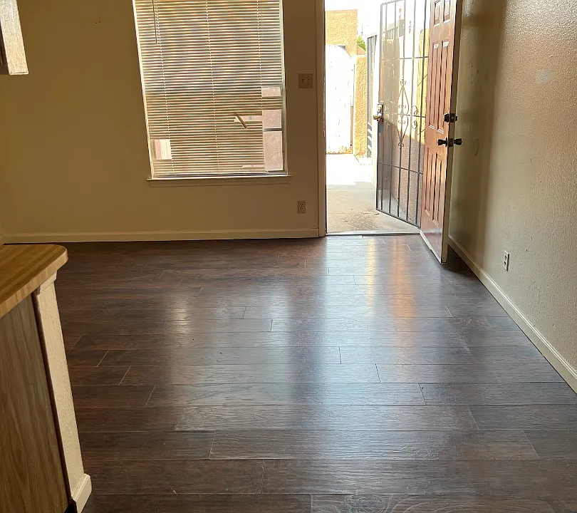 920 San Pedro Dr SE #1