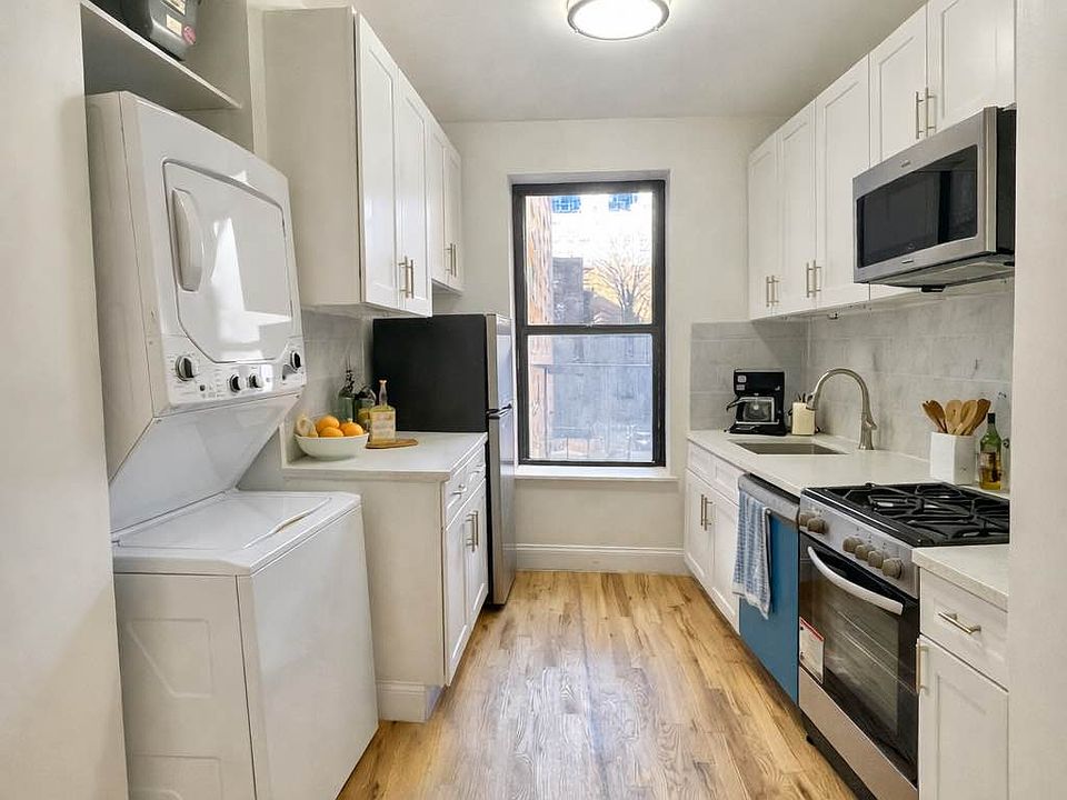 1st image of 1229 1st Ave APT 8