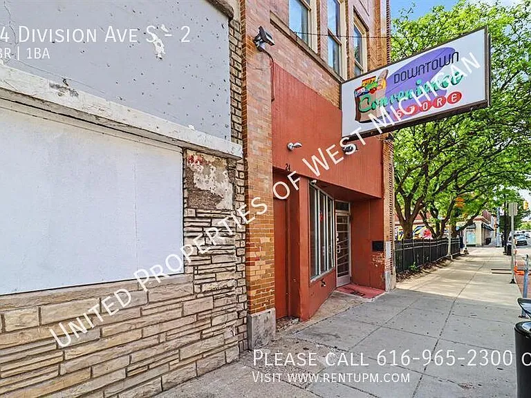 24 Division Ave S #2 — Photo 13