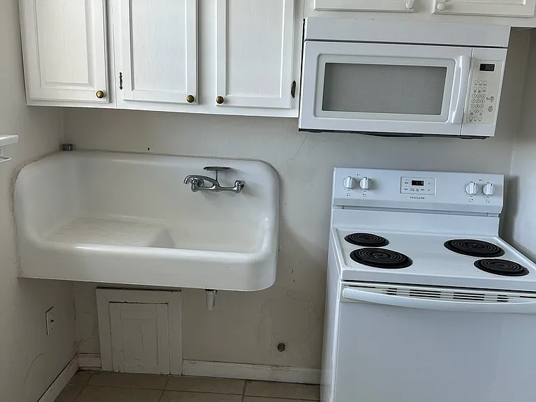 1111 Bellevue Ave #2E — Photo 7