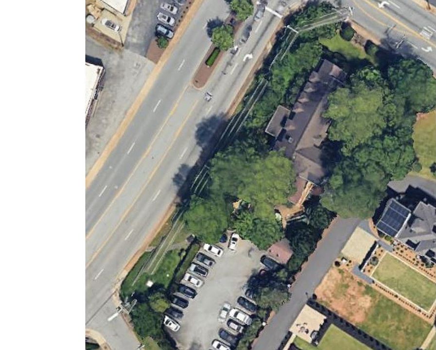 2nd image of 606 Augusta St