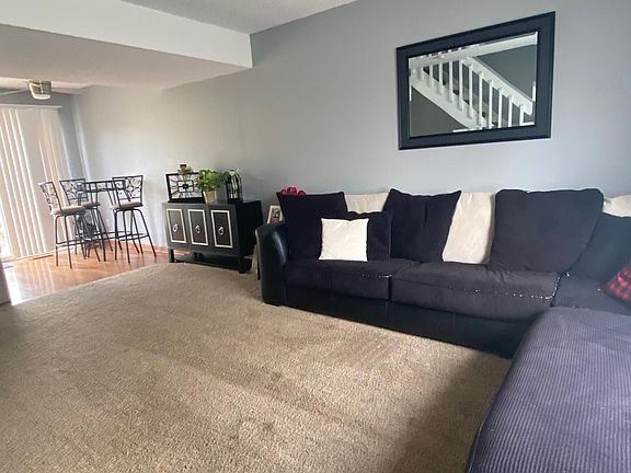4th image of 5001 Singleton Dr